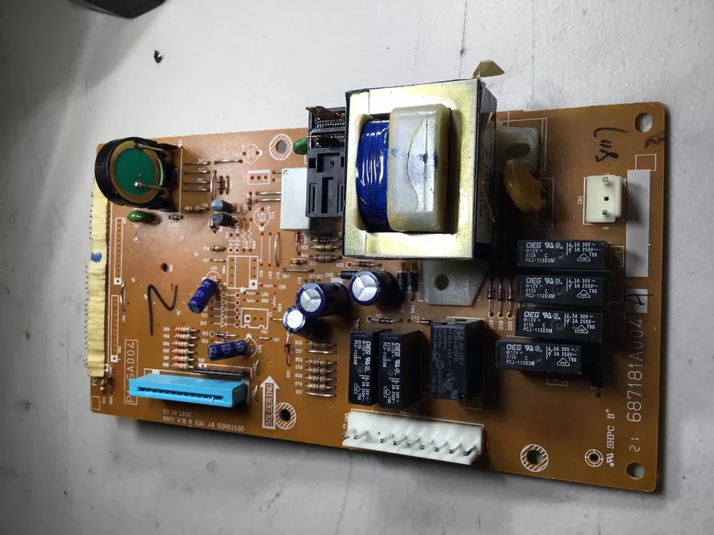 LG 687181A004A P1-6A004 Microwave Control Board