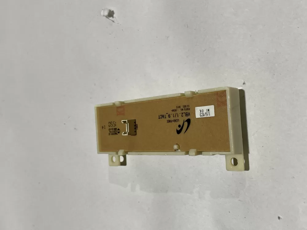 Samsung E316362 Control Panel AZ155466 | Wm2537