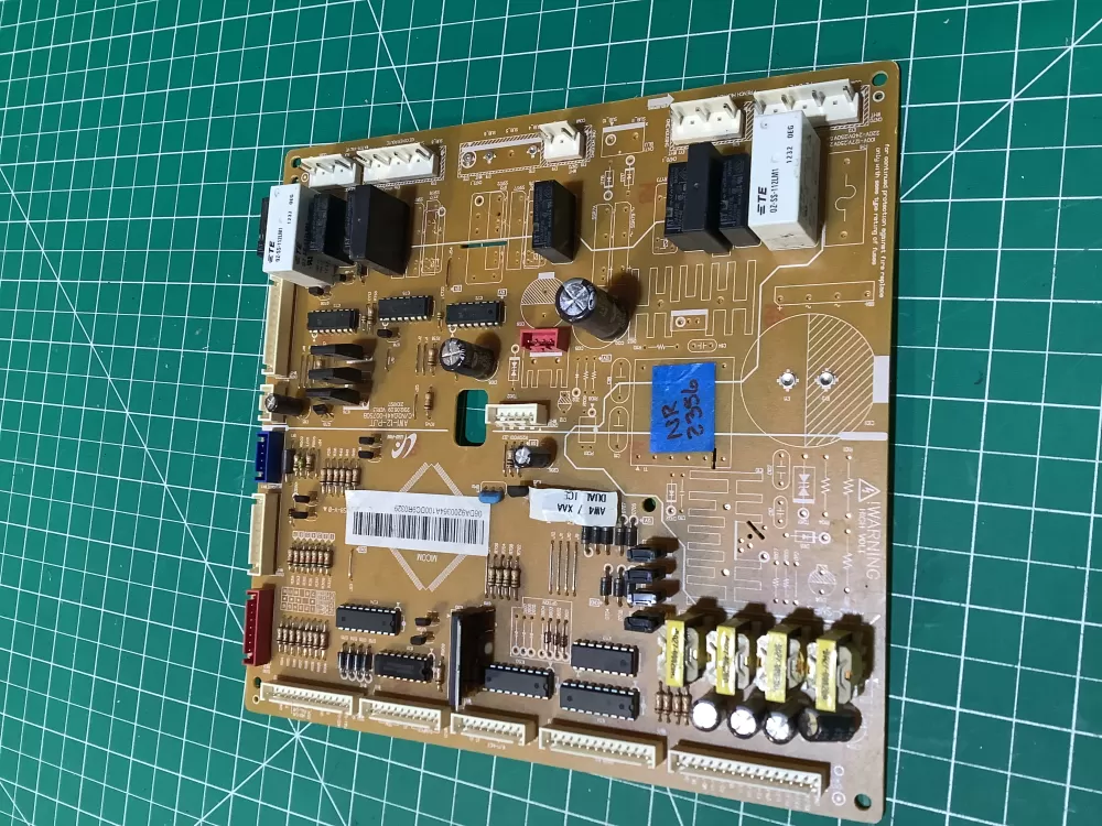 Samsung DA92-00364A DA94-02680A Refrigerator Control Board AZ136296 | NR2356