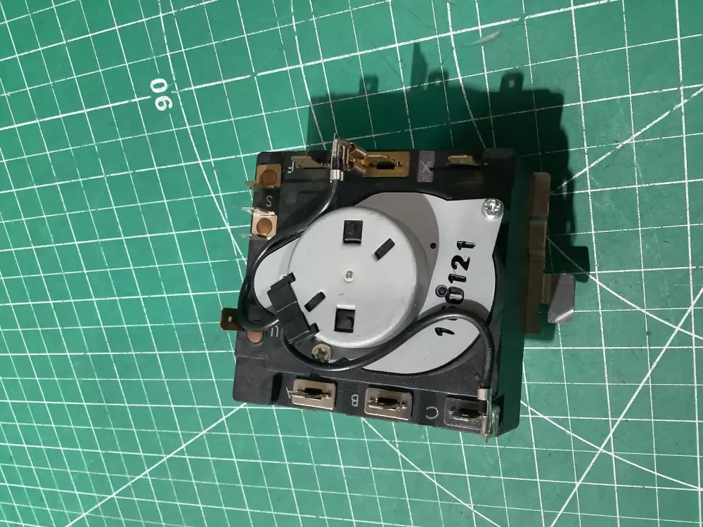 Kenmore  General Electric WE4M521 WE04X22654 PS11721520 234D1296P017 Dryer Timer