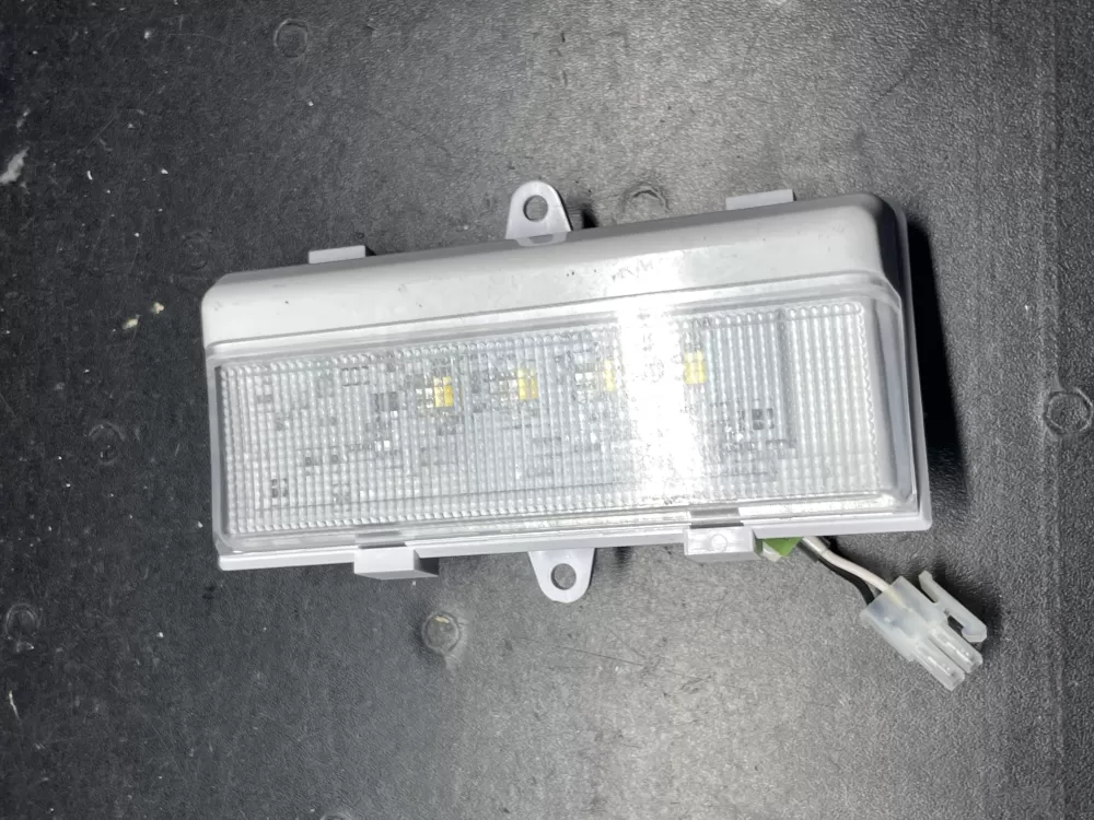 Whirlpool  Maytag  KitchenAid  Kenmore W10360497 WPW10360497 PS11753716 Refrigerator Control Board Light Module