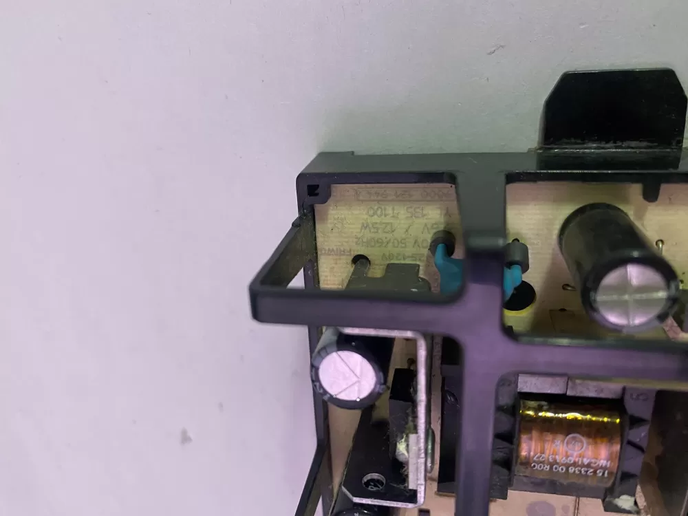 Bosch 52338 73 00663802 Oven Control Board Thermador Relay AZ197315 | BK2732