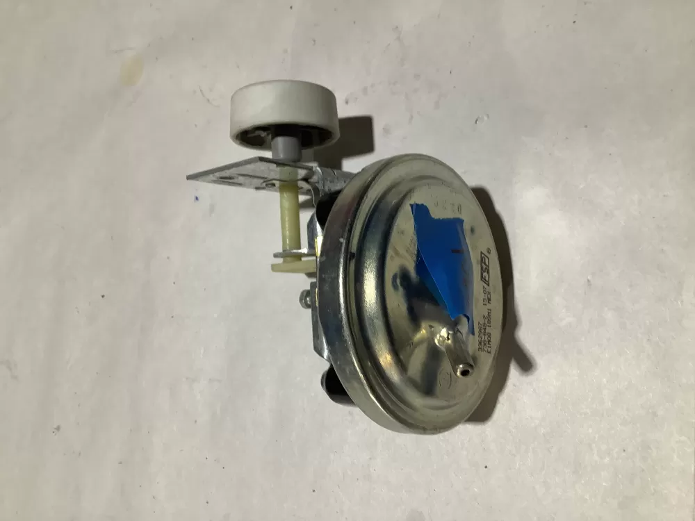 Whirlpool 738 848 2 Washer Water Level Pressure Switch AZ119054 | Sl201