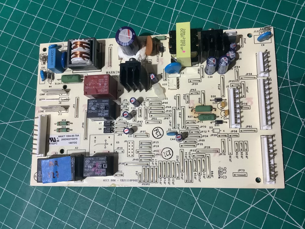GE 200D6221G028 EBX1110P002 Refrigerator Control Board AZ195990 | AR127