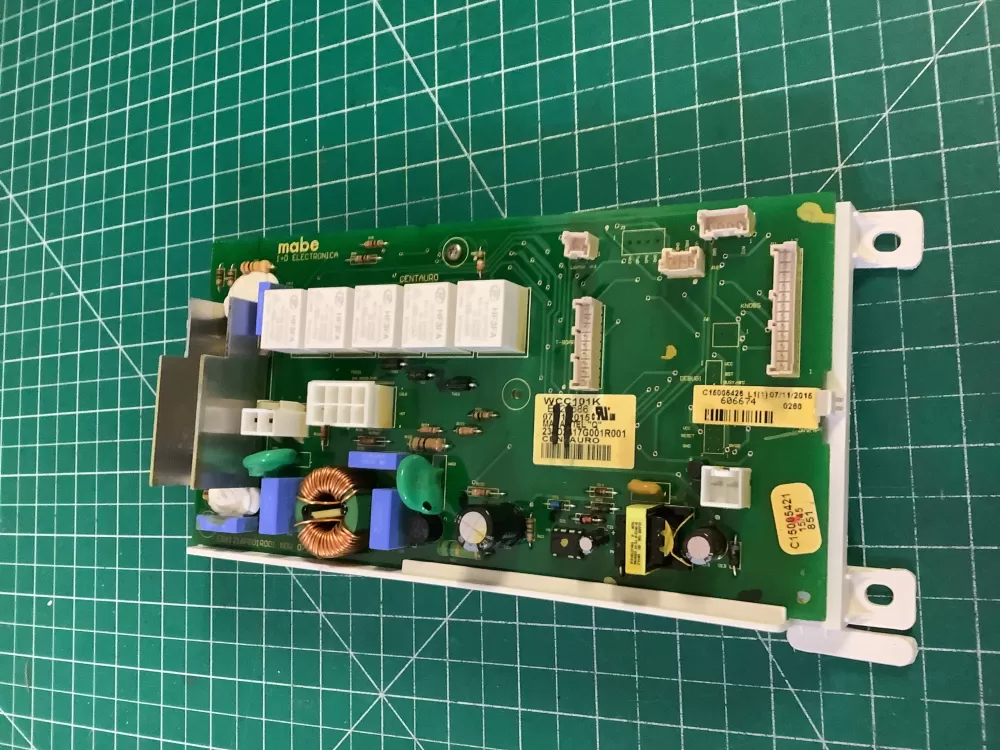 GE  Hotpoint WCC101K  234D2417G001R001 Washer Control Board