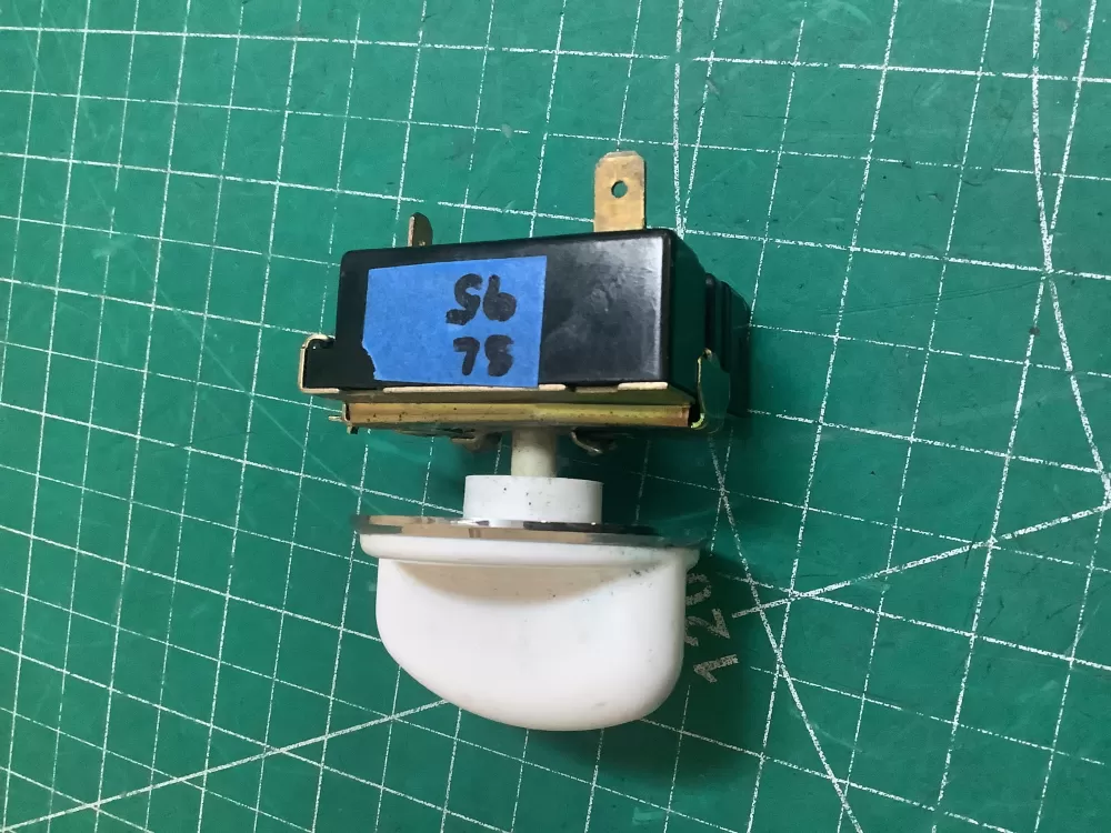 GE 131795900 Dryer Switch Start AZ220616 | SLA95