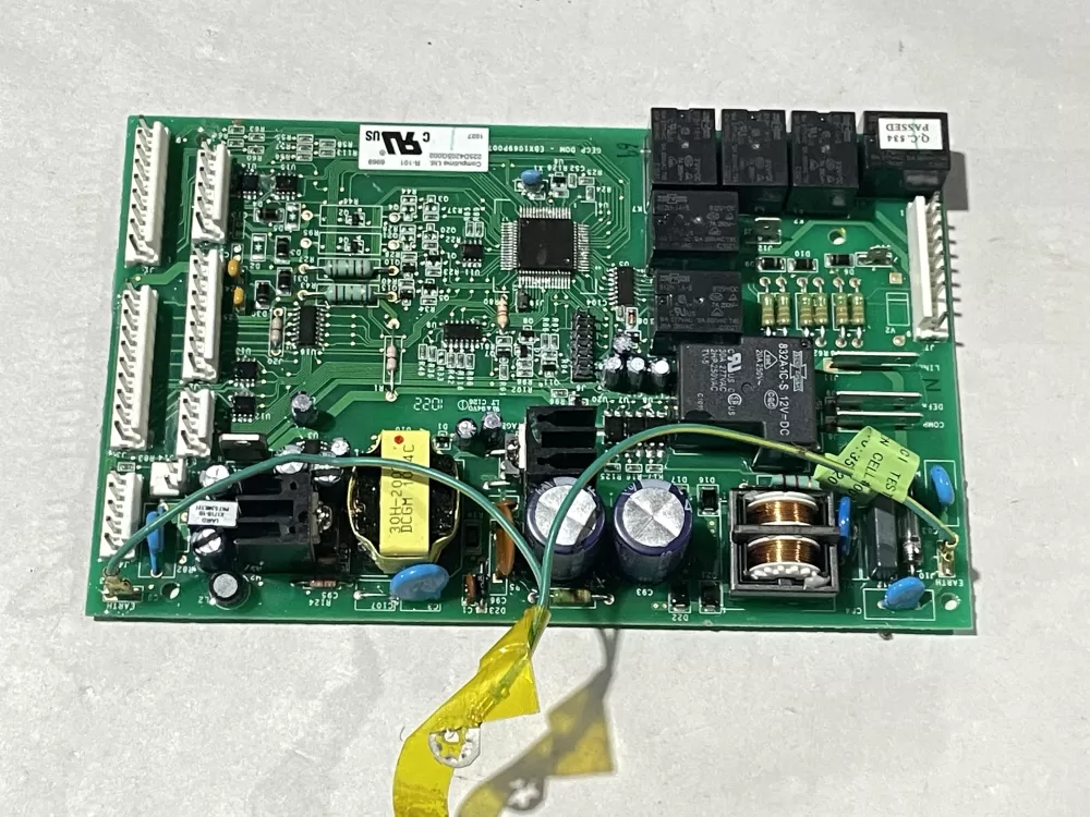 GE 225D4205G002 EBX1069P007 Refrigerator Control Board