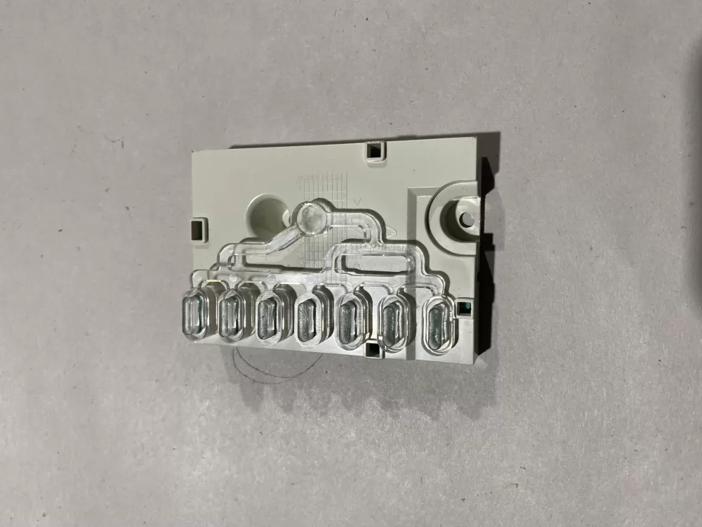 Electrolux EL1345529 A 1345529A Washer Control Board AZ121648 | BK2232