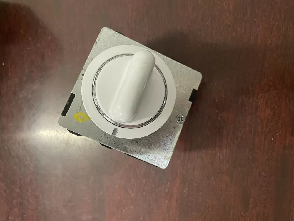 GE Frigidaire Electrolux AP2107868 Dryer Timer AZ52857 | KM1934