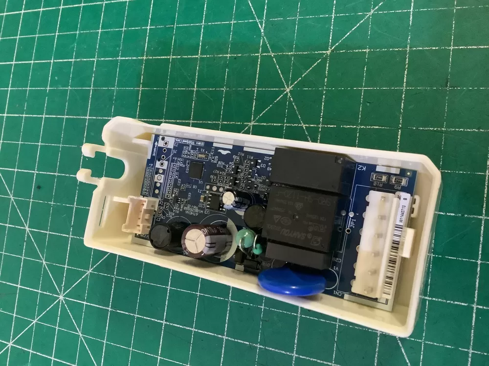 Whirlpool W11321525 Refrigerator Control Board AZ209966 | NR1041