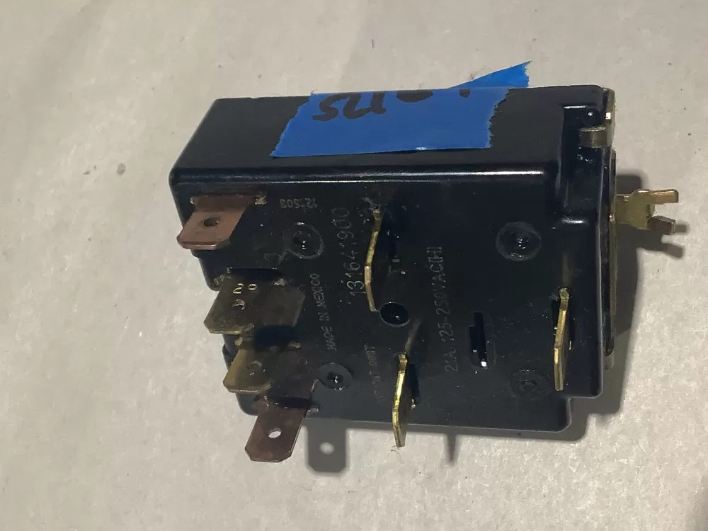 Electrolux Dryer 131641900 Switch AZ131773 | Sl169