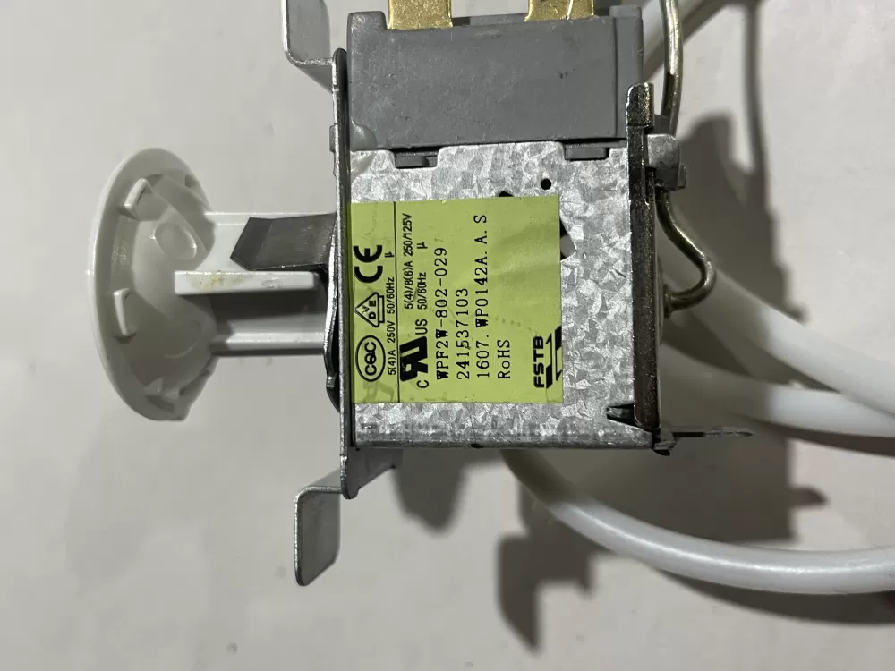 Westinghouse PS8769007 Thermostat Cold Control AZ185865 | Wm2725