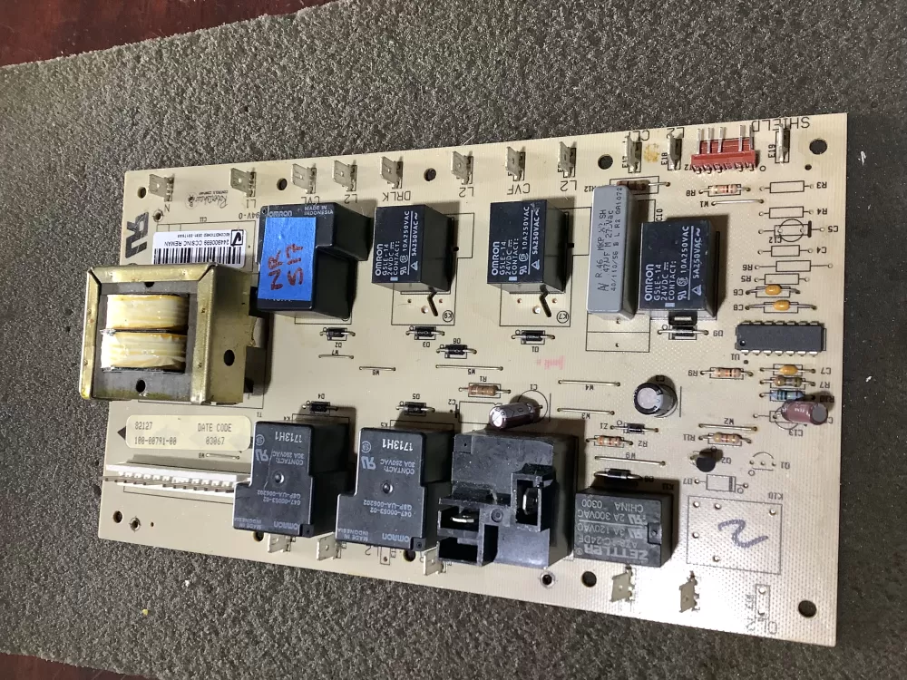 Dacor 82127 DE81-09179A Range Relay Board AZ111729 | NR517