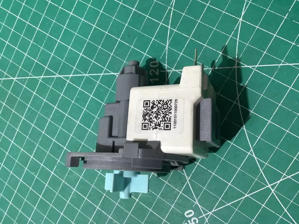 Samsung B20-3A01 01042019 Drain Pump Assembly AZ188522 | SL166