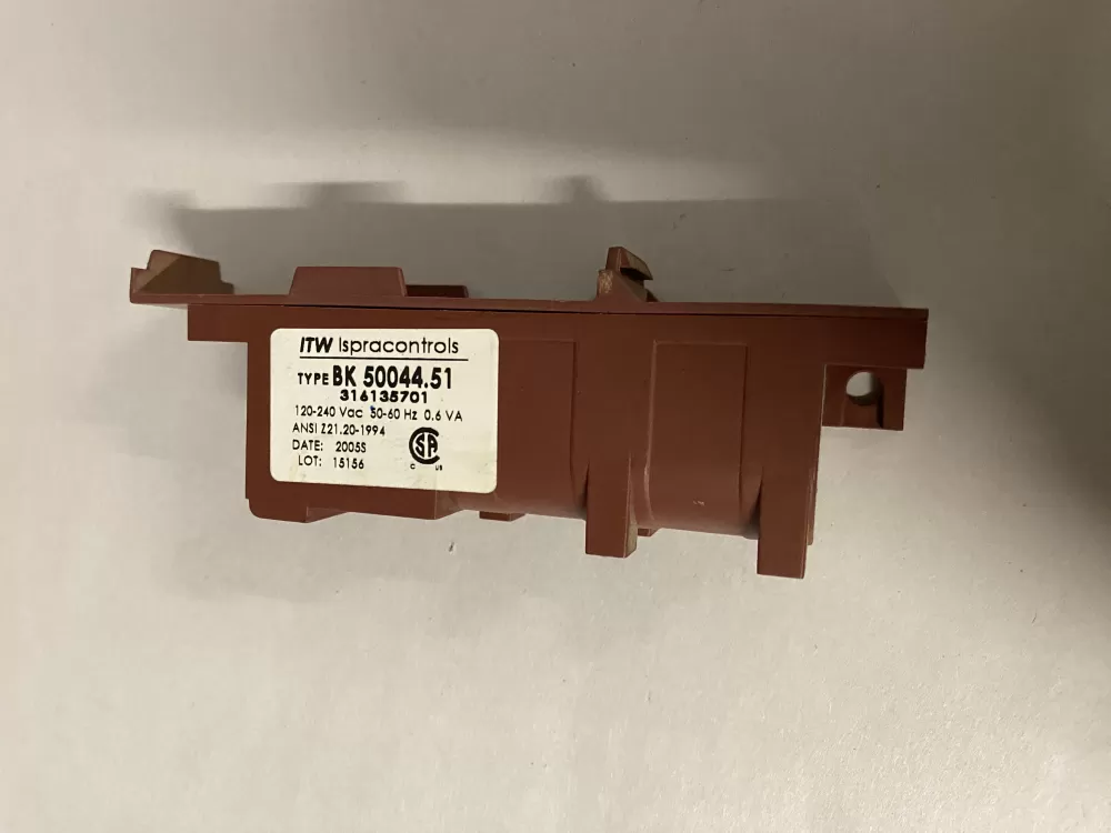 Electrolux  Frigidaire  Kenmore 08067972 316135701 316135702 316T033P01 5303207522 5303209028 5303280394 7316135702 5304505695 Range Spark Module