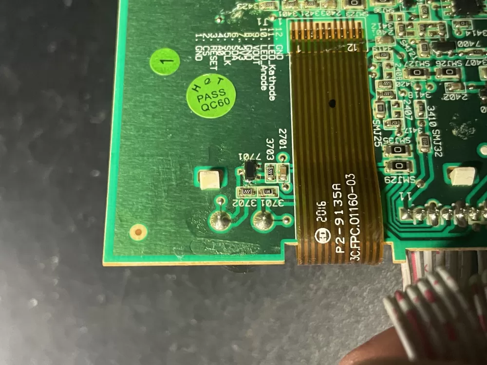 Whirlpool Microwave Hood Combo Display Control Board LCD AZ10682 | 1352