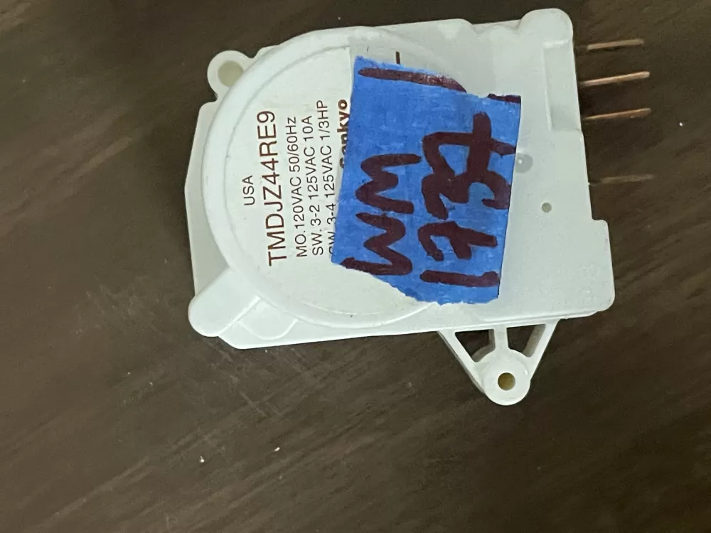  WR090520 162d6022p19  Defrost Timer Black AZ42388 | Wm1737