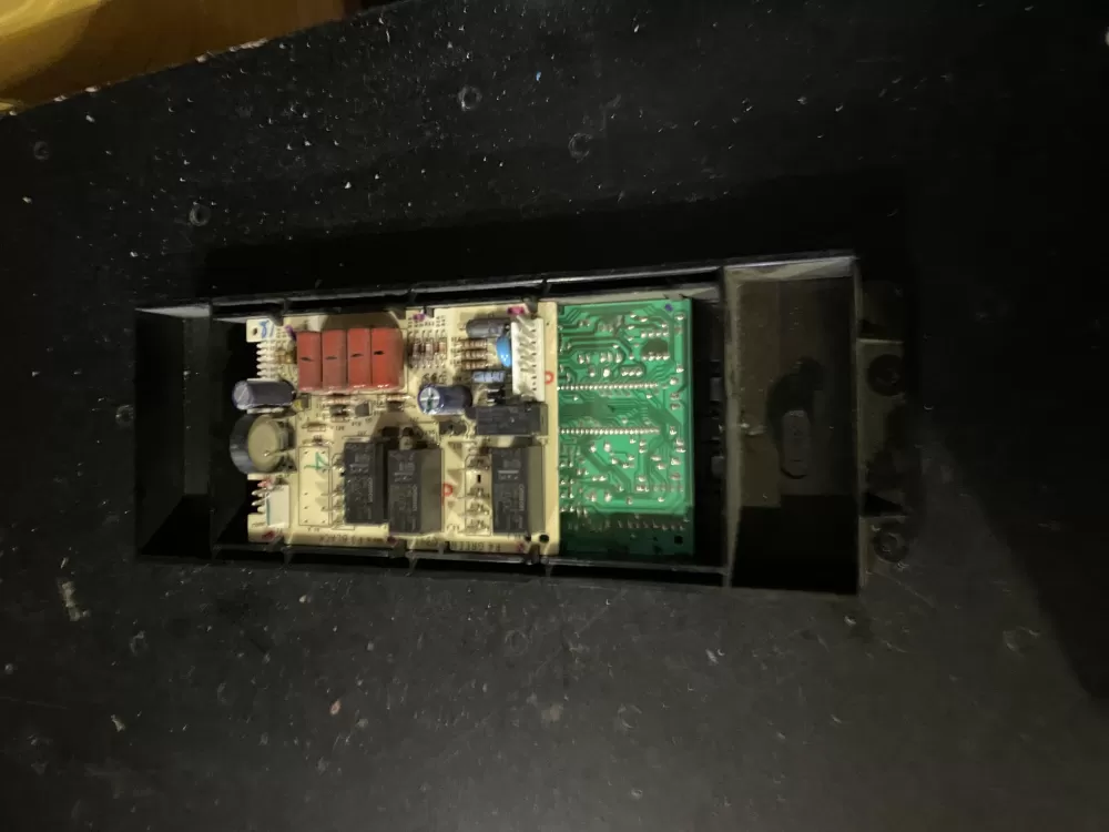 Maytag  Whirlpool 8507P214-60 Range Control Board