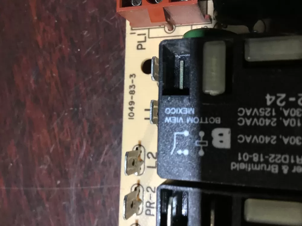 Carrier 11049-83-3 Furnace Control Board AZ73190 | NR1799