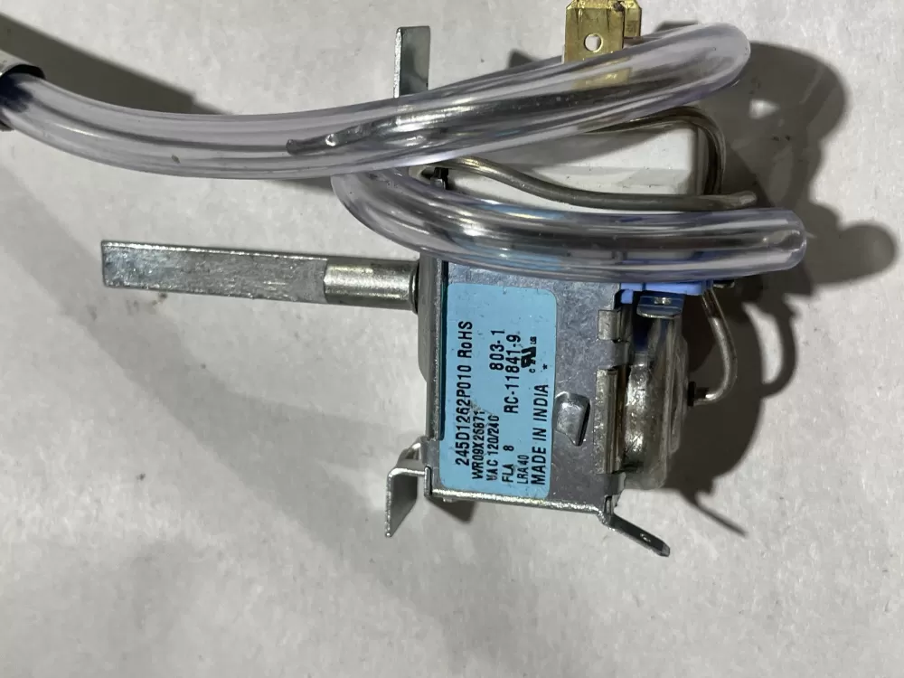 GE 245D1262P010 Refrigerator Thermostat Control AZ146596 | KM2462