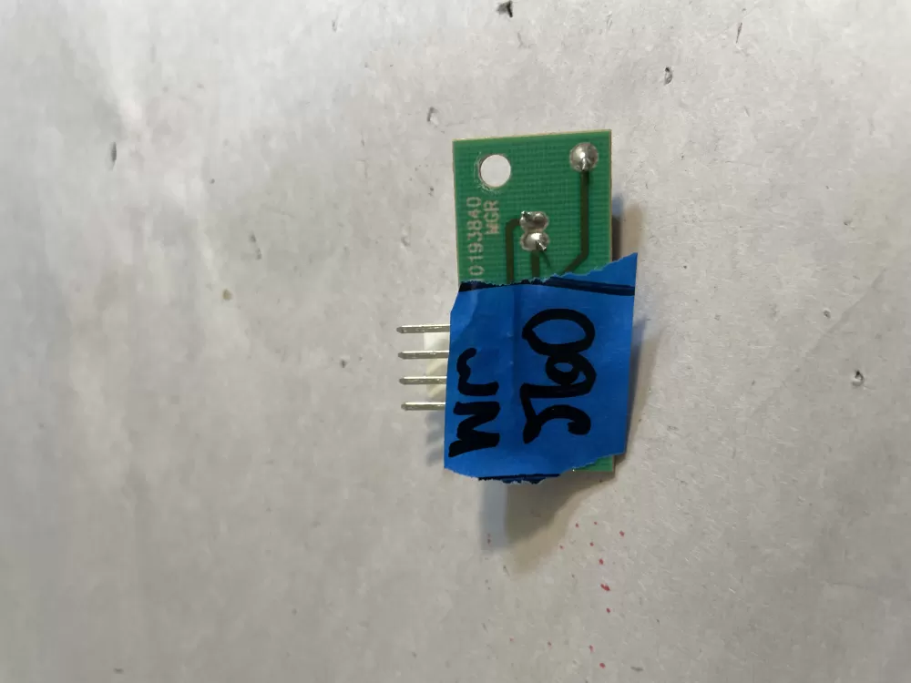 Refrigerator Control Board 3300704 AZ194676 | Wm560