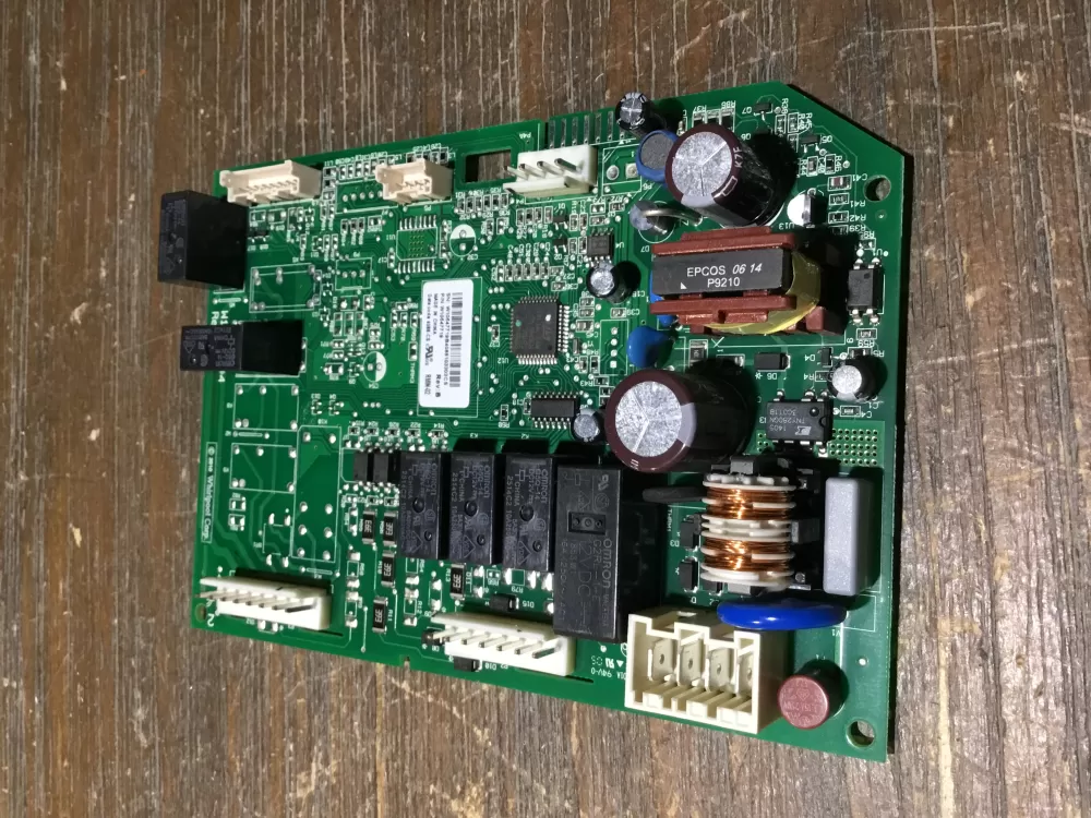 Whirlpool Maytag W10547719 Refrigerator Control Board AZ61123 | NR1993