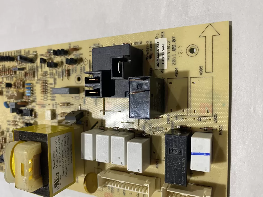 Whirlpool 4619-640-63841 Microwave Display Control Board AZ174902 | BKV846