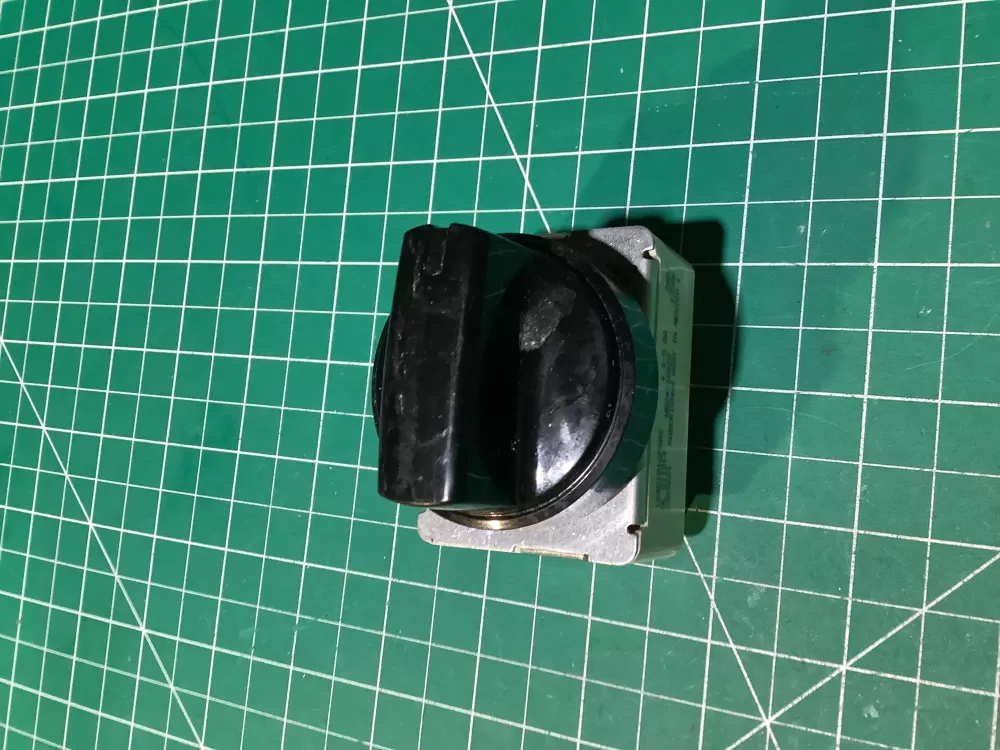GE Hotpoint Kenmore General Electric 164D1816P006 Range Switch