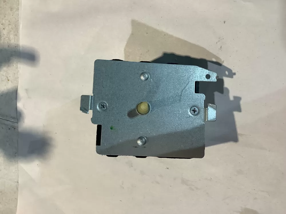 Hotpoint GE 212D1233P010 WE4M362 Dryer Timer AZ147287 | BG2474
