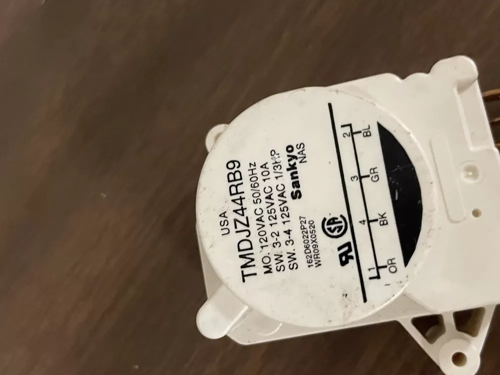 Kenmore Hotpoint AP2061721 Refrigerator Defrost Timer AZ42396 | Wm1373