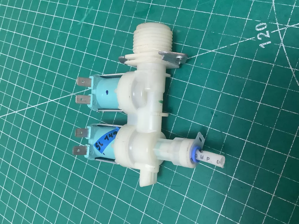 Samsung 33420090 DC62-30042A Dryer Steam Water Inlet Valve