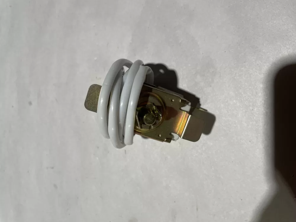 Westinghouse PS8769007 Thermostat Cold Control AZ124599 | KM238
