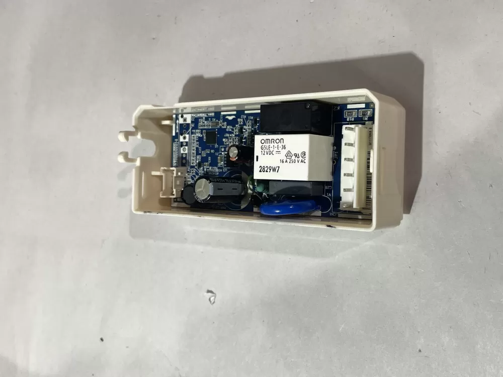 Whirlpool  Maytag  Amana W10866518 W11085365 W11176863 W11393764 W11436574 PS12745754 Refrigerator Control Board