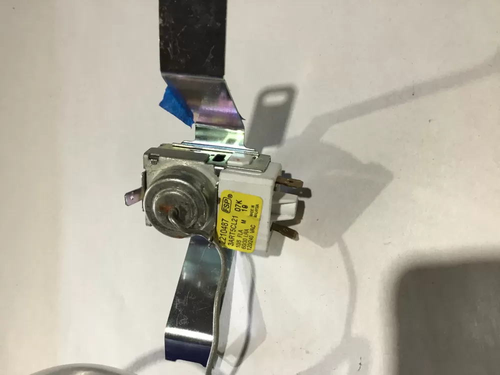 Whirlpool 2210487 Refrigerator Thermostat Cold Control AZ102206 | Sl160