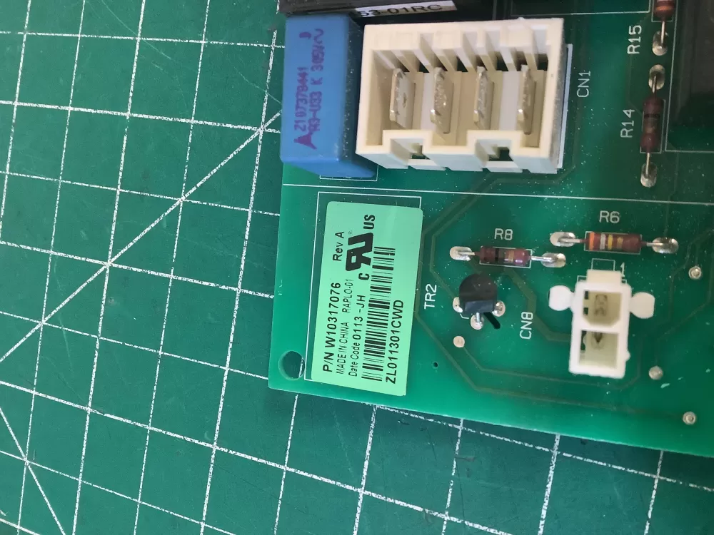 Whirlpool Kenmore W10205552 Refrigerator Control Board AZ200488 | NR2796