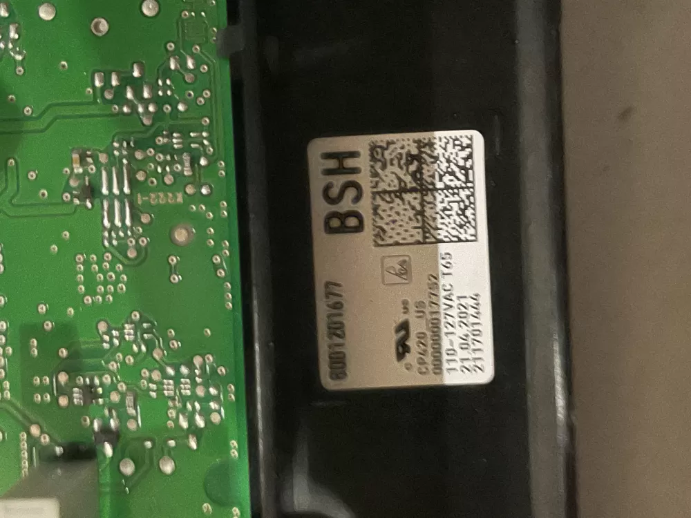 Bosch Refrigerator 8001201677 Control Board AZ32354 | Wm157