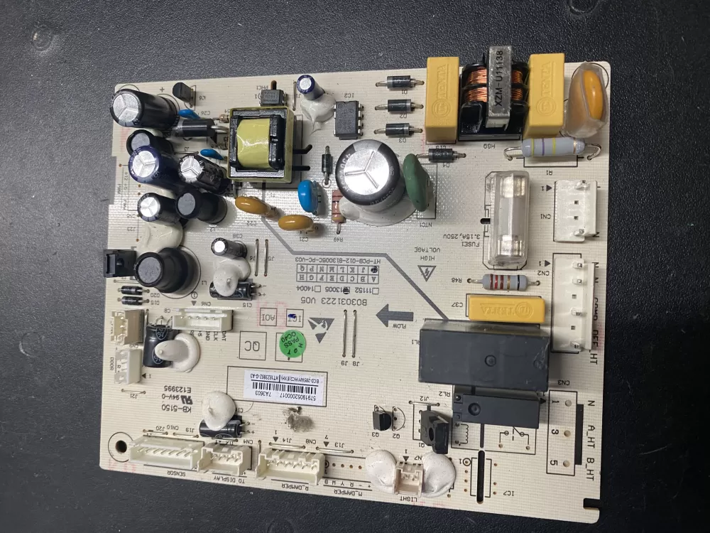 Hisense Fagor 1890561 B03031223 Refrigerator Control Board AZ11997 | BK672