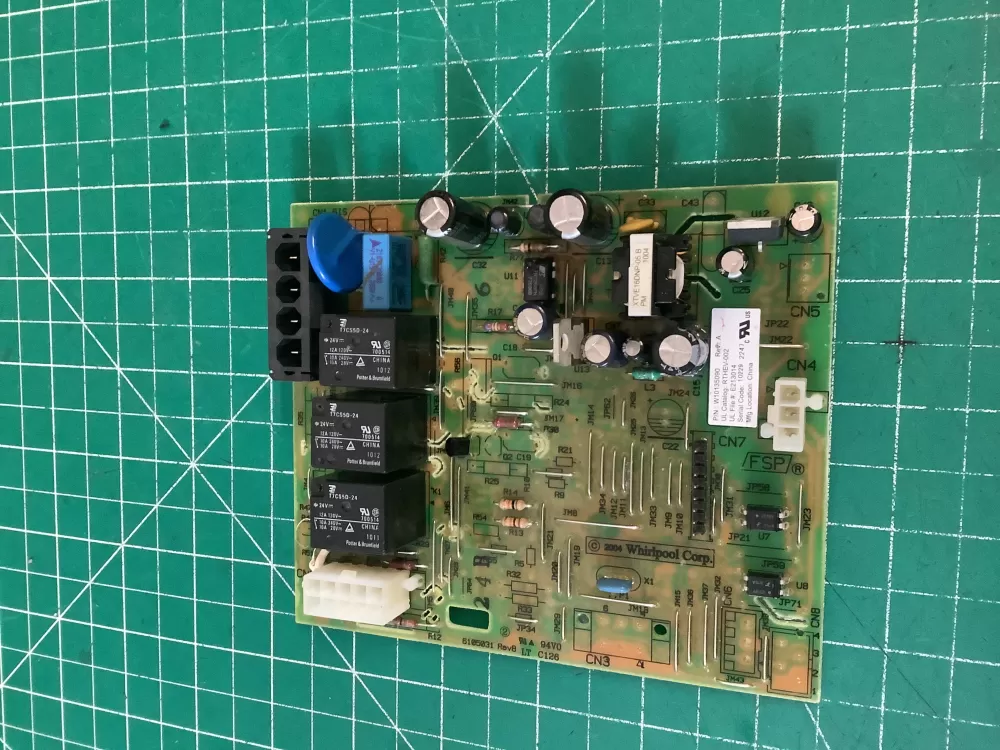 Whirlpool WPW10135090  AP6015557  W10135090  2252189  2252189EXCR  2255239  2255239EXCR  2304056  2304056EXCR  2304095  2304095EXCR  PS11748838  W10135090R  W10135090REXCR Refrigerator Main Control Board