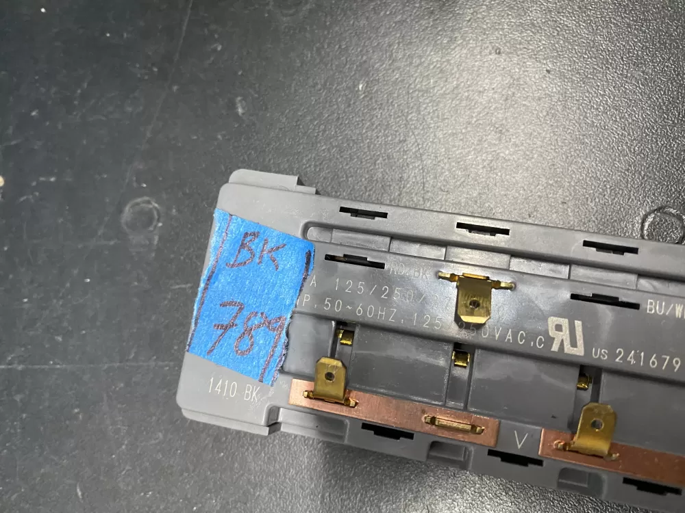 Frigidaire Kenmore Westinghouse Refrigerator Dispenser Switch AZ16136 | BK789