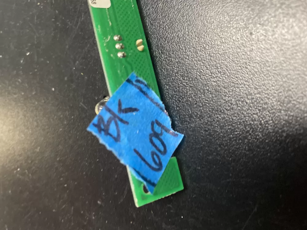 Whirlpool Kenmore W10134629 Refrigerator LIght Control Board AZ10679 | BK609
