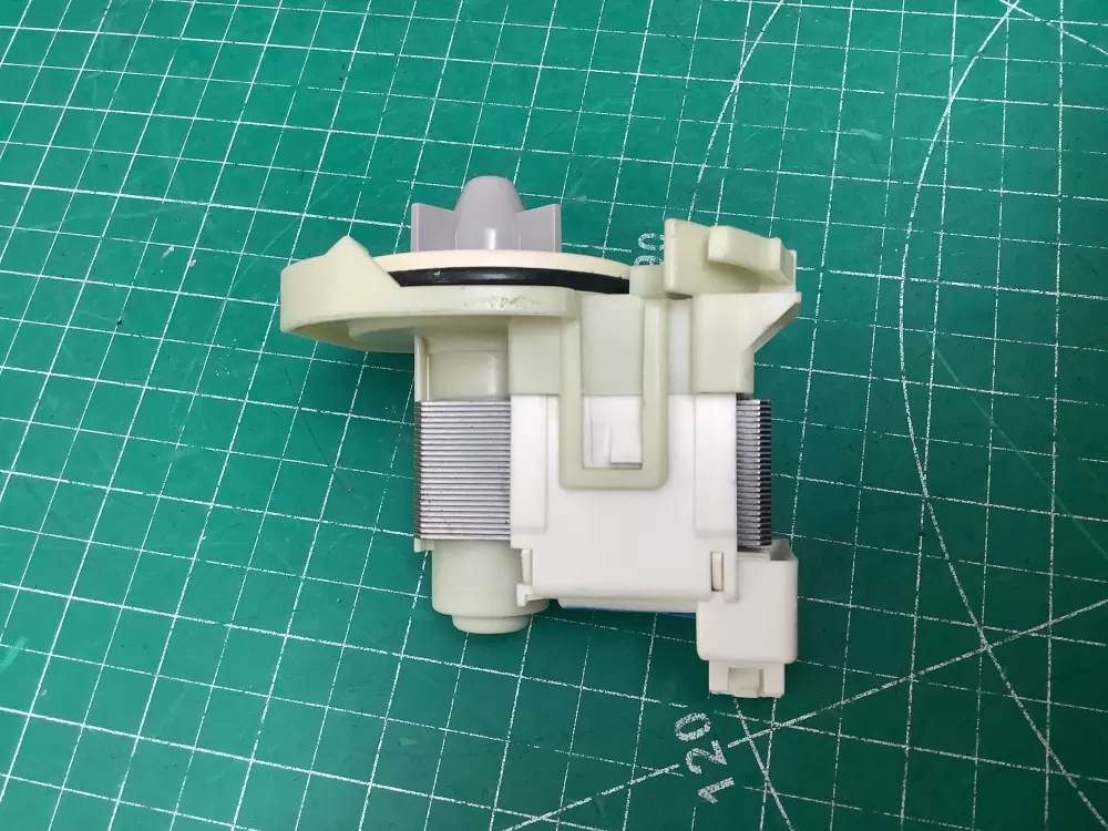 Whirlpool  Maytag  Kenmore  KitchenAid 8558995C Dishwasher Drain Pump