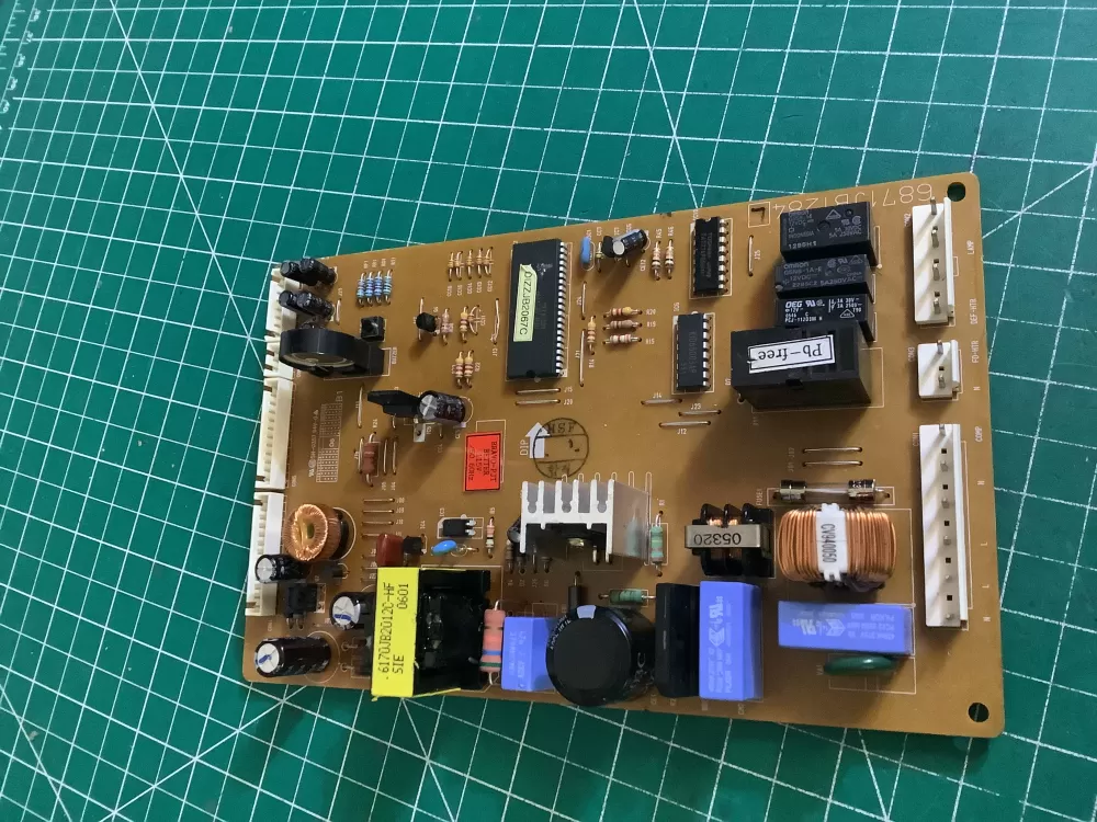 LG 6871JB1284M 6871JB1284L Refrigerator Control Board AZ174495 | NR2624