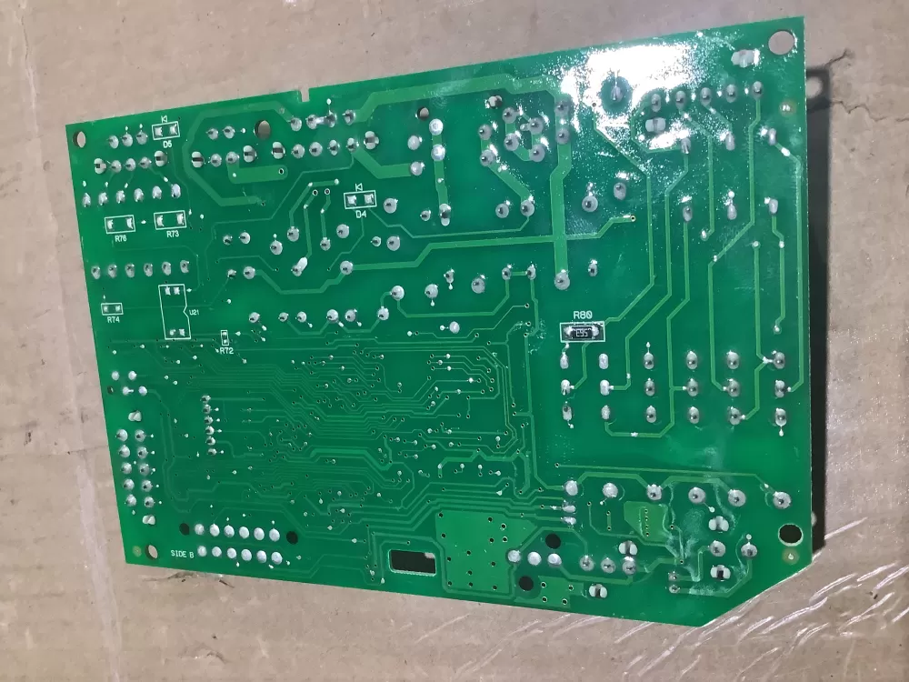 Whirlpool Maytag W10210789 Refrigerator Control Board AZ116737 | AR2162