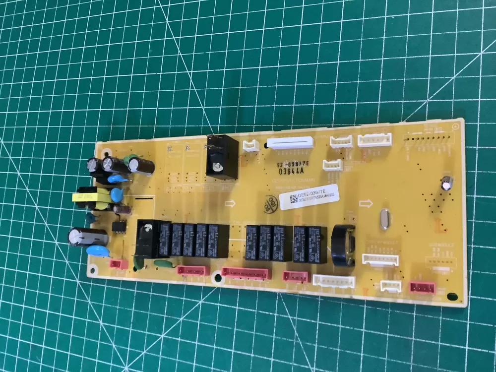 Samsung DE92 03977E Microwave Control Board AZ196539 | NR317