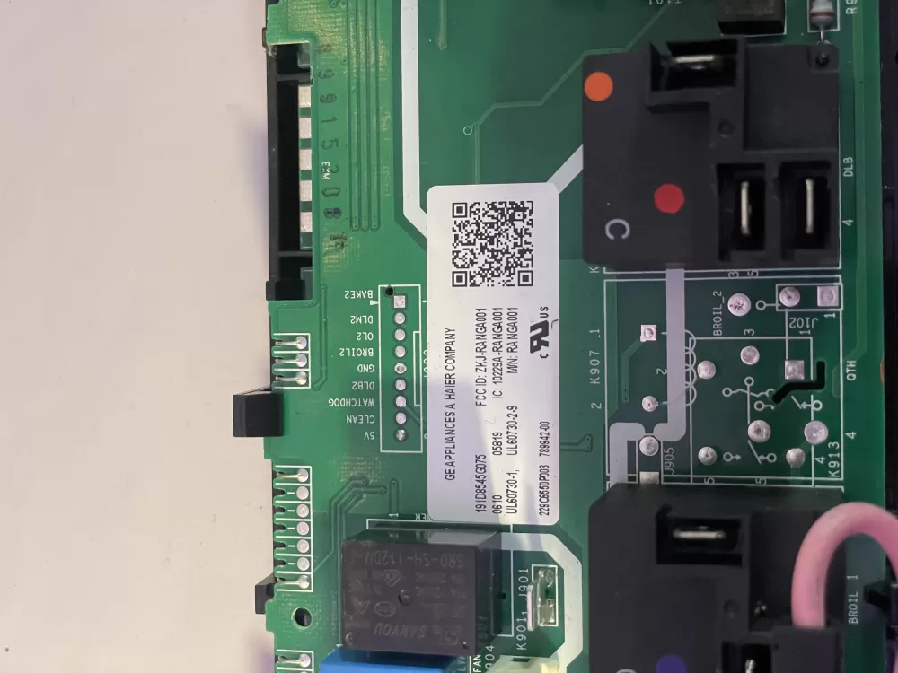 GE oven control and overlay 191D8545G075 AZ196288 | KMV655