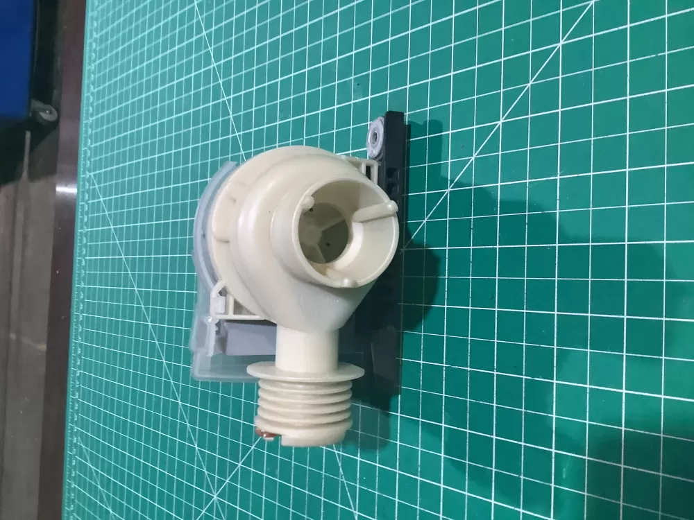 Frigidaire 137108100 Washer Drain Pump Assembly AZ143538 | SL143