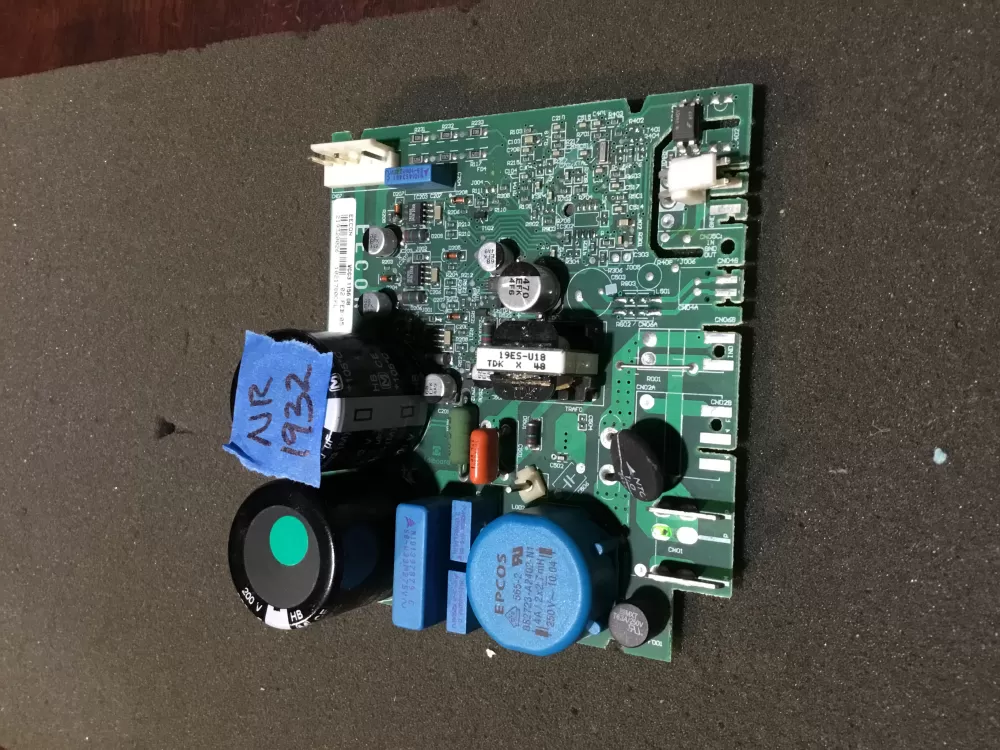 GE 219320026 Refrigerator Control Board Circuit AZ75527 | NR1932