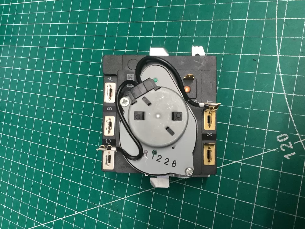 Hotpoint General Electric WE04X25280 Dryer Timer AZ207466 | AR2347