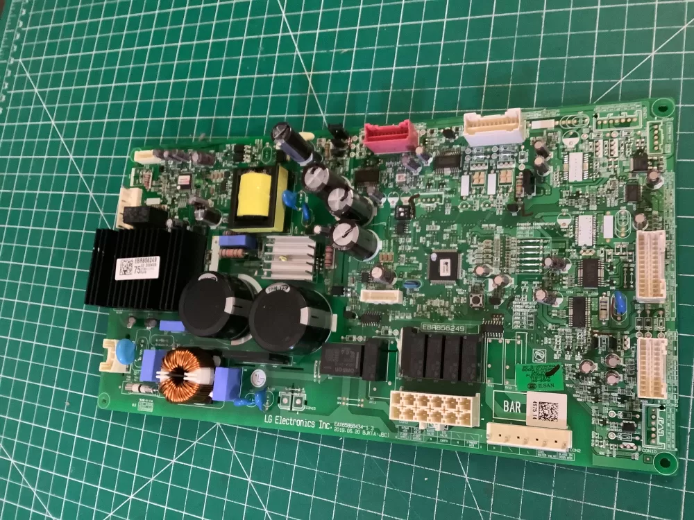 LG EBR85624975  Control Board Main AZ196673 | NR540