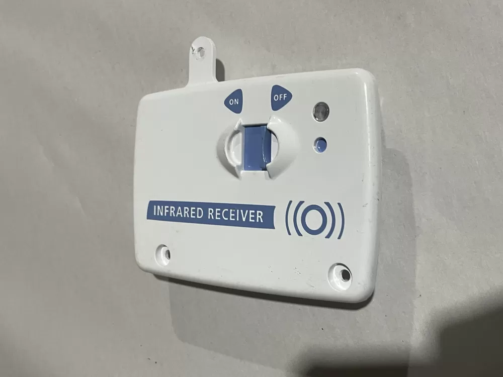 Whirlpool W10757851 4389102 Refrigerator Ice Control Board AZ188729 | Wm1539